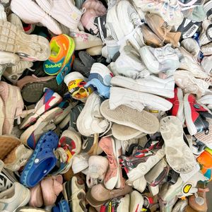 S08 Vente en Gros Chaussures d'Occasion de Haute Qualité pour Enfants, Balles de Chaussures Mixte Enfants Seconde Main en Vrac - Product Image 6