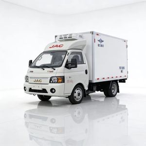 Camioneta Refrigerada JAC 4x2 con Caja Refrigerada para Carne y Leche con Unidades de Refrigeración - Product Image 1