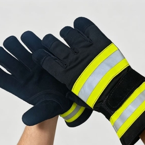 Gants de pompier en cuir de qualité supérieure avec phalanges renforcées et sangle de poignet - Product Image 2