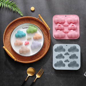 Vente flash : 8 moules en silicone en forme de nuage, sains et résistants aux hautes températures, pour la fabrication de bonbons et de biscuits pour enfants, moules à pâtisserie - Product Image 4
