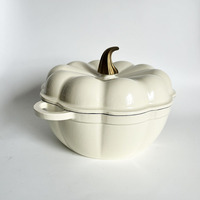 Pot à citrouille en fonte au design moderne, matériau métallique durable à double poignée pour la cuisine à domicile, ensemble de cuisine en émail à fond d'induction