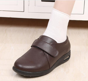 Zapatos Duraderos para el Cuidado de los Pies con Estructura Flexible y Entresuela Amortiguadora, Zapatos para Caminar para Hombre, Zapatos para Uso Diario - Product Image 2