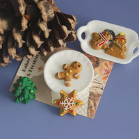 Modello 3D in Resina Dipinta a Mano a Tema Uomo Pan di Zenzero Natalizio, Cabochon Flatback per Scrapbooking Fai da Te, Creazione Gioielli e Decorazione Telefono - Vendita Calda
