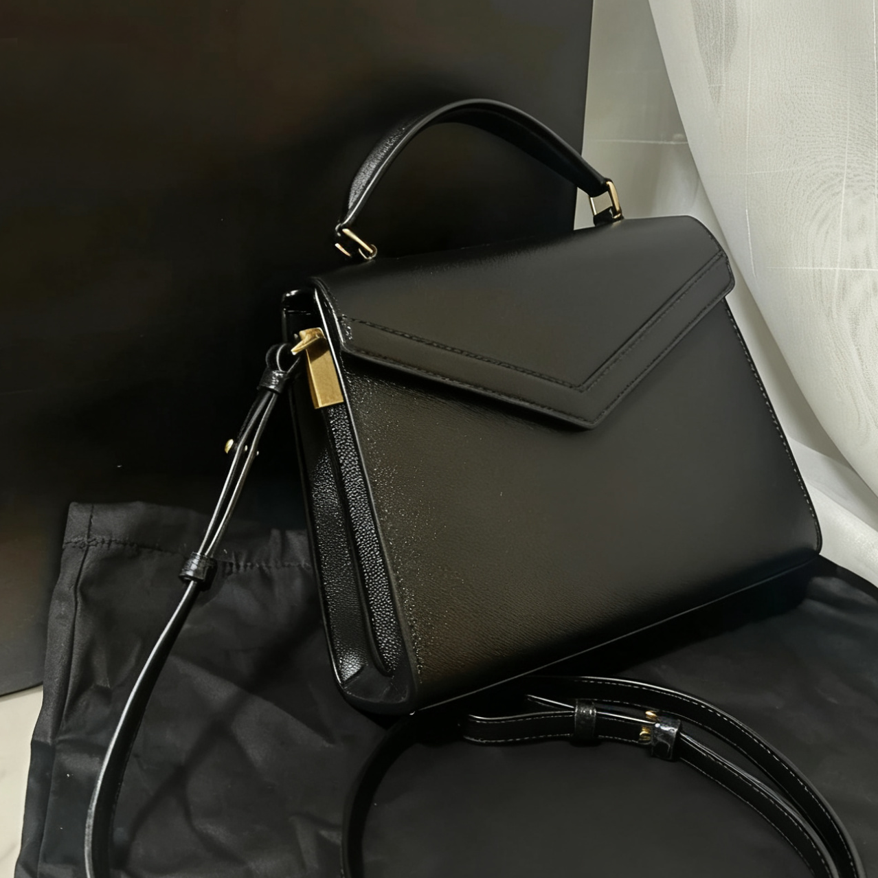 AS show in the  figure