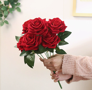 Flores <span class=keywords><strong>de</strong></span> Rosa Artificiales <span class=keywords><strong>de</strong></span> Seda al por Mayor <span class=keywords><strong>de</strong></span> Fábrica China para Bodas, Día <span class=keywords><strong>de</strong></span> San Valentín, Decoración del Hogar, Ramos <span class=keywords><strong>de</strong></span> <span class=keywords><strong>Novia</strong></span> <span class=keywords><strong>de</strong></span> Larga Duración - Product Image 2