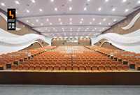 Nouvelle arrivée de sièges de salle de conférence pour l'école Sièges de l'auditorium universitaire avec bureau Conception de table d'étude pour étudiants à vendre