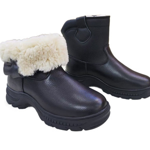 Bottes de neige pour hommes, fourrure de mouton épaisse, imperméables, résistantes au froid, antidérapantes, talon moyen, pour l'extérieur en hiver - Product Image 5