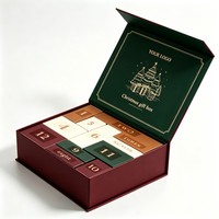 Boîte cadeau de Noël rigide de luxe à couvercle rabattable, boîte en forme de livre magnétique avec compartiments amovibles, logo personnalisé, emballage de festival