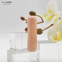 Tube de rouge à lèvres ovale unique en plastique vide avec impression sérigraphique, couleur personnalisée et service OEM pour l'emballage cosmétique
