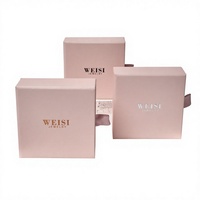 Boîtes cadeaux carrées légères et élégantes Talent Pink 9*9*3.5cm Modèle SW121 Service de fabrication d'échantillons disponible