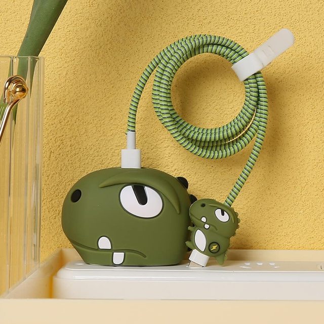 Hot Sale Kawaii 3D Cartoon Silica Gel Data Cable Protective Cover 18W/20W Protective Case