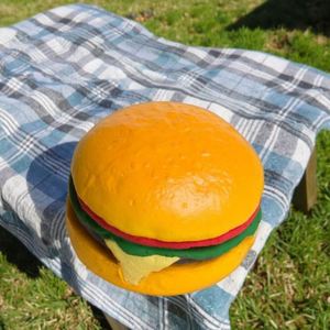 Pelota Antiestrés de Espuma de PU Personalizable con Forma de Hamburguesa, Juguete Unisex para Aliviar el Estrés para Niñas y Niños, Impresión de Logotipo en Goma, Uso en Juegos - Product Image 1