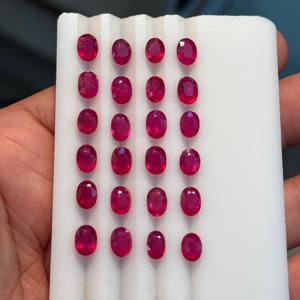 Siêu Sang Trọng Đá Quý Màu Đỏ Tự Nhiên Của <span class=keywords><strong>Ruby</strong></span> 7X5Mm Hình Bầu Dục Cắt Đá Lỏng Hiệu Chuẩn Của <span class=keywords><strong>Ruby</strong></span> Đá Quý - Product Image 4