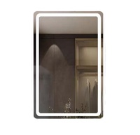 Accessoires de salle de bain Morden Art Deco LED Smart Mirror Lighted Glass Mounted with Touch Switch for Hotel Bath or Home Decor