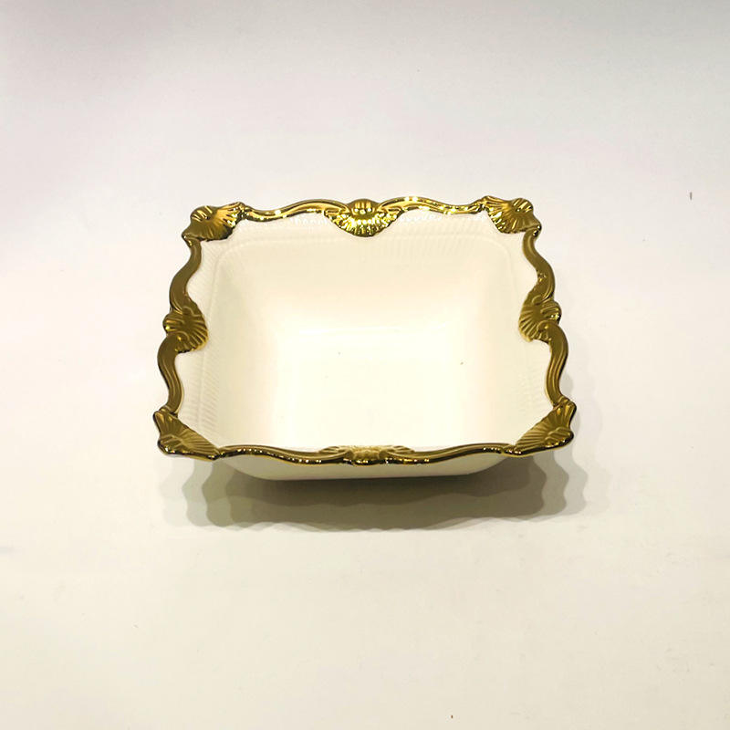 ชามสี่เหลี่ยมขนาด 5 นิ้ว