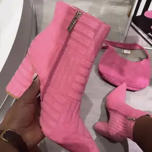 उच्च गुणवत्ता गुलाबी चेल्सी बूट महिलाओं की शैली जिपर बताया पैर की अंगुली मार्टिन जूते