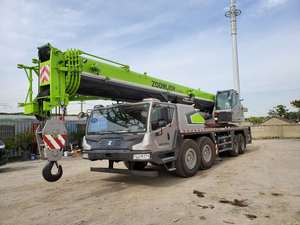 Grue mobile hydraulique Zoomlion ZTC800V562, capacité de levage de 80 tonnes, machinerie de levage - Product Image 1