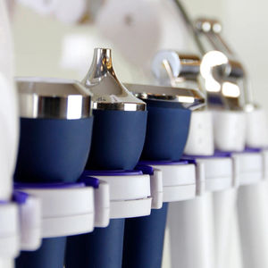 Dispositivo de <span class=keywords><strong>esteticista</strong></span> con pantalla táctil Digital multifuncional 7 en 1, vaporizador de hidroterapia Facial con lupa, vaporizador de toallas - Product Image 2