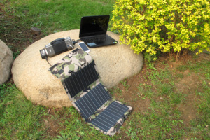 Shinefar pin lithium di động Trạm điện 150W sạc nhanh năng lượng mặt trời Máy phát điện - Product Image 6