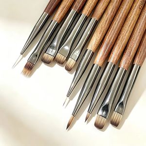 Ensemble de pinceaux pour nail art KOUYA BEAUTY, manche en bois, pinceau liner, pinceaux pour gel manucure, pour salon de manucure professionnel, vente en gros, gel UV. - Product Image 4