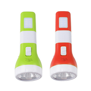 ไฟฉาย LED สำหรับใช้ในบ้าน 2 โหมด แสงสว่างสูง เหมาะสำหรับหอพักนักเรียน ผู้สูงอายุ ไฟกลางคืน ตัวเครื่องพลาสติก ใช้ถ่านแห้ง DC 6V - Product Image 1