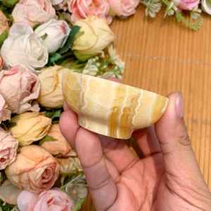 Vente en gros d'ornements de haute qualité en cristal de quartz naturel, bol rond sculpté en calcite jaune pour la méditation - Product Image 5