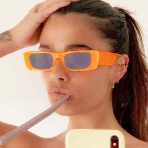 Lunettes de soleil rectangulaires orange tendance vintage 2021 pour hommes et femmes, UV400, monture carrée, petite taille - Product Image 1