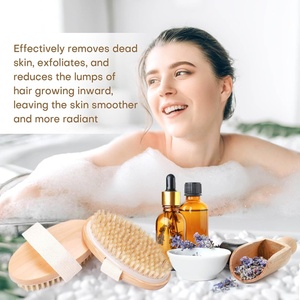 Brosse de douche exfoliante personnalisable avec logo, à poils naturels doux mais rigides, pour la cellulite, le drainage lymphatique et l'amélioration de la circulation. - Product Image 6