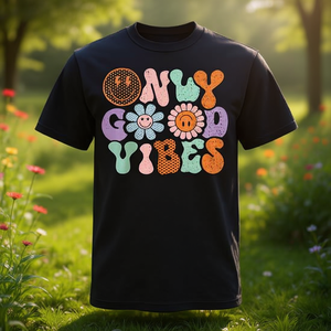 Camiseta Only Good Vibes Flower Child Smile con diseño de positividad - Product Image 3