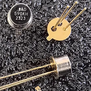 100% Original & New ad590kh DC DC chuyển đổi điều chỉnh IC chip để-52-3 bề mặt gắn kết thành phần điện tử với 365 ngày bảo hành - Product Image 1