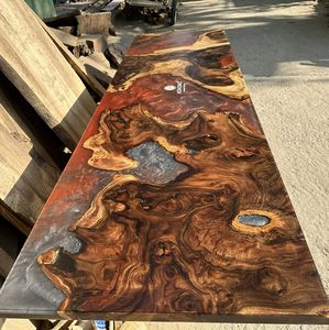 Muebles Artísticos y Funcionales, Tablero de Mesa de Madera Duradero con Superficie Impermeable de Resina Epoxi, Ideal para Fábrica en Vietnam - Product Image 6