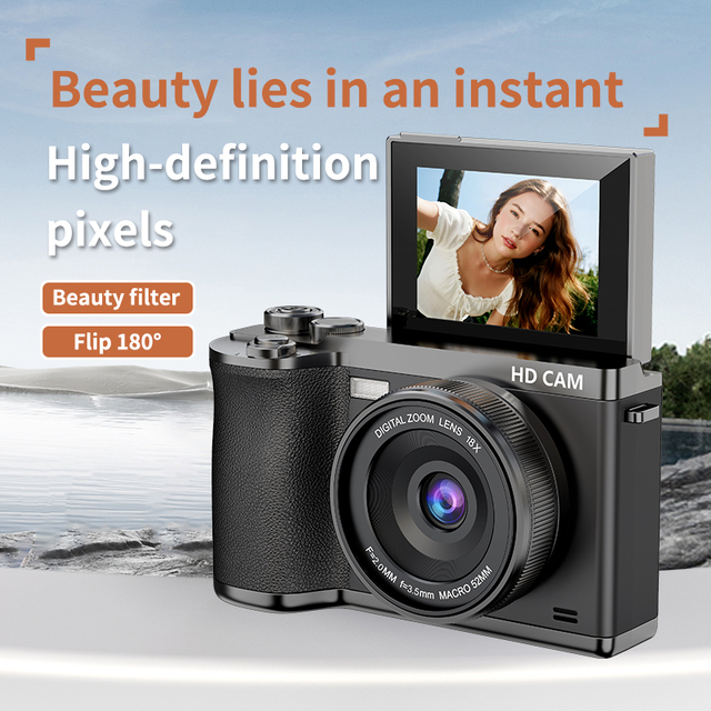 Cute Retro 1080P HD 2.4 Inch Flip LCD Screen Small CCD Digital Camera with Lanyard for School Girls