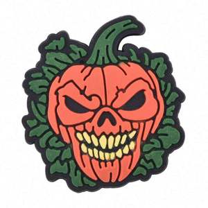 Venta al por mayor de PVC suave estilo de Halloween calavera extraña dibujos animados zapato encantos para zuecos sandalias - Product Image 4