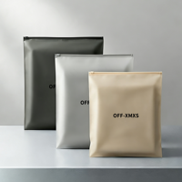 Sac à fermeture éclair coulissante givré avec logo personnalisé, pochette d'emballage en plastique CPE mat, sac refermable réutilisable pour vêtements, cosmétiques, accessoires, vente au détail