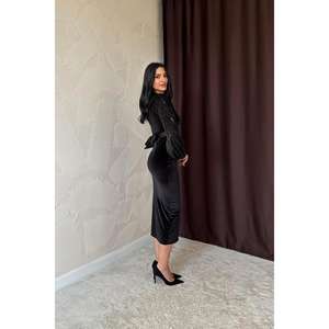 Robe de soirée élégante en velours noir à sequins, col montant, taille naturelle - Product Image 1