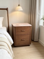 Table de chevet en bois massif avec plateau en onyx rose naturel et 2 tiroirs - Table d'appoint pour canapé pour la maison, les villas et les projets hôteliers