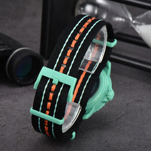 Reloj DREOX en Oferta, Exclusivo con Caja Transparente, Correa de Nailon, Resistente al Agua, Reloj de Pulsera de Cuarzo de Lujo para Hombre - Product Image 6