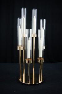 เชิงเทียนอะคริลิคทรงทันสมัยคุณภาพดีสำหรับตกแต่งงานปาร์ตี้และงานแต่งงานบนโต๊ะอาหาร พร้อมฐานโลหะสีทอง - Product Image 5