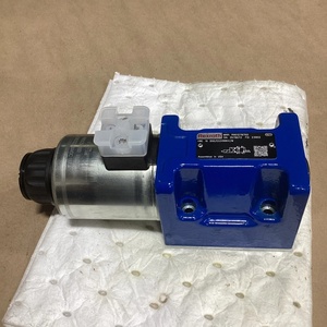 R901278760 4WE10D5X/EG24N9K4/M Solénoïde hydraulique d'origine Série 4WE10 24V NG10 - Product Image 4