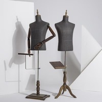 Mannequin demi-corps pour homme pour vitrine de magasin de vêtements