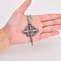 Collier vintage en acier inoxydable pour homme, style gothique religieux, inspiré du punk biker, avec pendentif personnalisé Épée, Croix, Épines, Antique