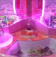 Machine de jeu d'arcade commerciale de haute qualité 4 joueurs rose machine à bonbons cadeau à jetons
