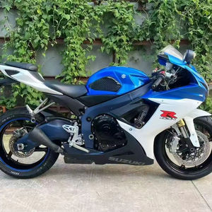 <span class=keywords><strong>Moto</strong></span> <span class=keywords><strong>sportive</strong></span> Suzuki GSX600 d'occasion haut de gamme, assurance qualité et conduite confortable - Product Image 2