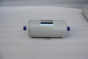 อุปกรณ์เสริม HVAC ของใหม่ตัวกรองน้ำมันภายนอกสำหรับชิลเลอร์00PPG0012800เหมาะสำหรับ<span class=keywords><strong>30HX</strong></span> 30HR และ30XW ชิลเลอร์ - Product Image 2
