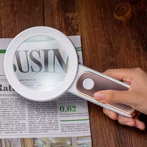 Lupa de mano con luz, 30X 4IN Lupa grande iluminada Gafas 18 LED 3 modos Lente de aumento iluminada - Product Image 4