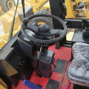 รถตักล้อยาง Liugong 856 น้ำหนัก 16.8 ตัน ผลิตในจีน รถตักขนาดกลาง อุปกรณ์ทำงานประสิทธิภาพสูง ประหยัดพลังงาน - Product Image 2