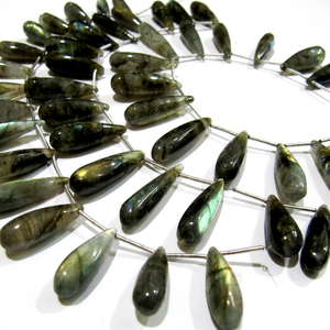 Perles lisses en forme de larme en labradorite naturelle, 1 pouce de long, brin de 8 pouces - Product Image 1