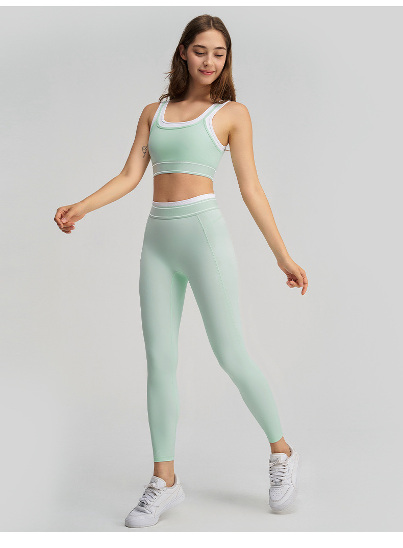 2-Piece High-Waist Activewear Set: back view showing construction, seams and support
