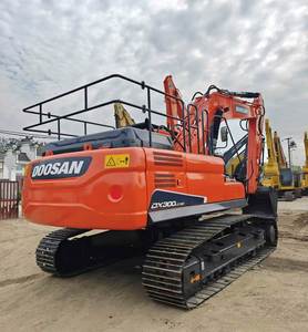 Cheap Used Excavators Doosan DX300 Excavator Tractor Features Earth-moving <b>Machinery</b> Used <b>Engineering</b> <b>Construction</b> <b>Machinery</b> - Product Image 4