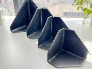 Üçgen plastik köşe 35,50,60,75,90,120mm dayanıklı siyah plastik kanepe köşe koruyucu - Product Image 5